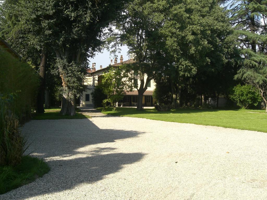 Villa Cantoni Gropello Cairoli Rom bilde