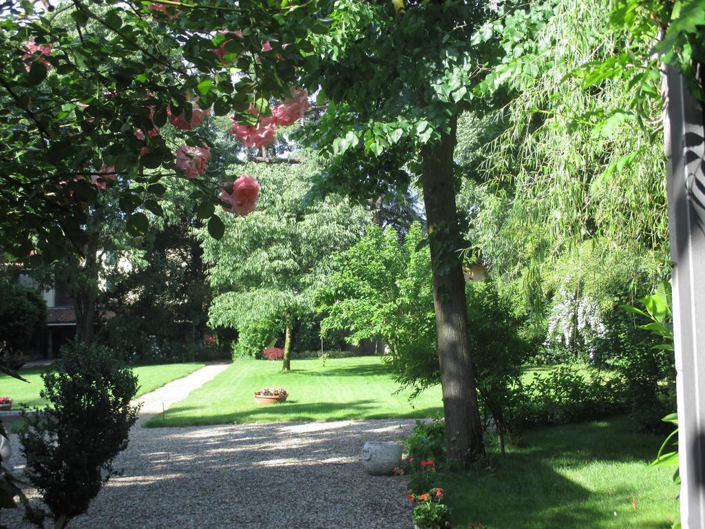 Villa Cantoni Gropello Cairoli Eksteriør bilde
